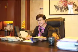 绍兴3位老师，如何登上富豪榜？女教授退休后才创业，1人成为首富图片