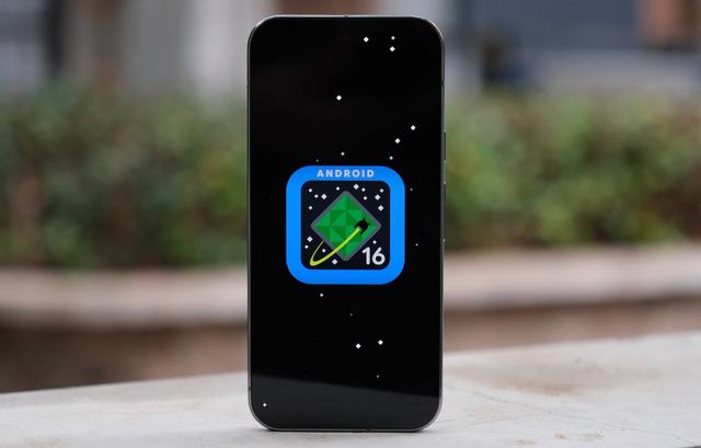 还是两款小屏旗舰！谷歌Pixel 10系列登场，电池最高仅5200mAh