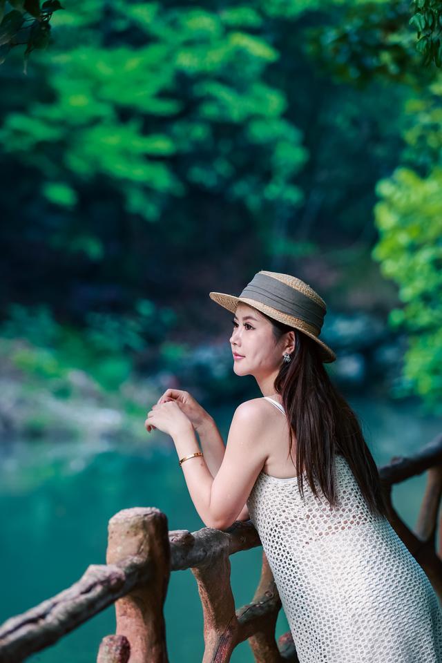 皖美秋日 | 老师，您辛苦了！石台这些景区教师节福利来啦，请收藏~