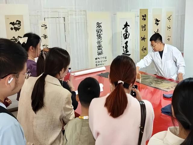 全国百强，强势上榜！