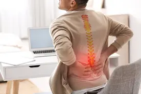 腰椎疼痛？十有八九腰间盘“突出”了！专家直言：改善做到这5点图片