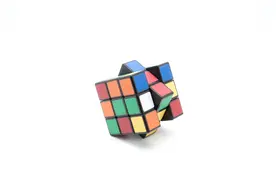 跟着学起来，一天就能学会的魔方还原方法图片