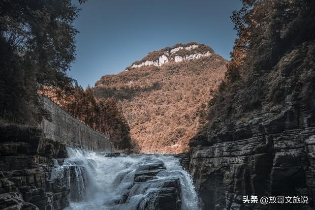 别只盯着武当山了！湖北这3个冷门景地，才是真正的胜境！