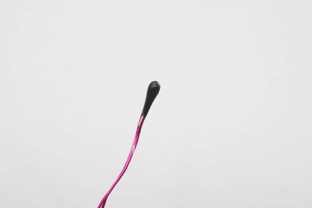 薄至8.7mm，轻松放进口袋，小米22.5W 5000mAh磁吸超薄充电宝拆解