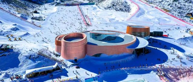 藏羌秘境焕新彩 理县邀您共赴红叶冰雪温泉之约——理县招商引资暨文旅资源推介会在蓉启幕