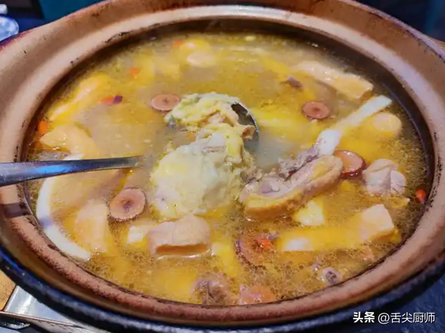 广州海参花胶炖鸡 2026年花胶海参鸡煲