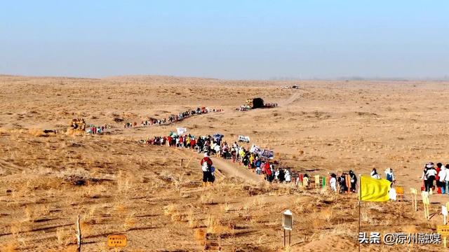 甘肃文旅新玩法大赏！去沙漠种树、当“壁画师”、看万面镜子追太阳……