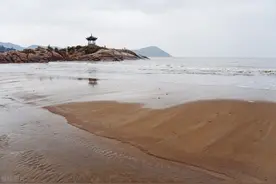 越南侵占中国岛礁具体名称及位置，历史图片