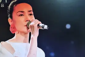 你永远可以相信央妈的审美：王菲经典歌词盘点图片