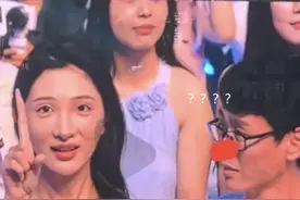 谁才是小丑？薛之谦重庆演唱会舔狗事件后续，男主直播10万人观看图片