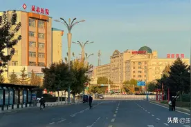 黑龙江第二大城市齐齐哈尔繁华比不上南方小城市，人少城空企业少图片
