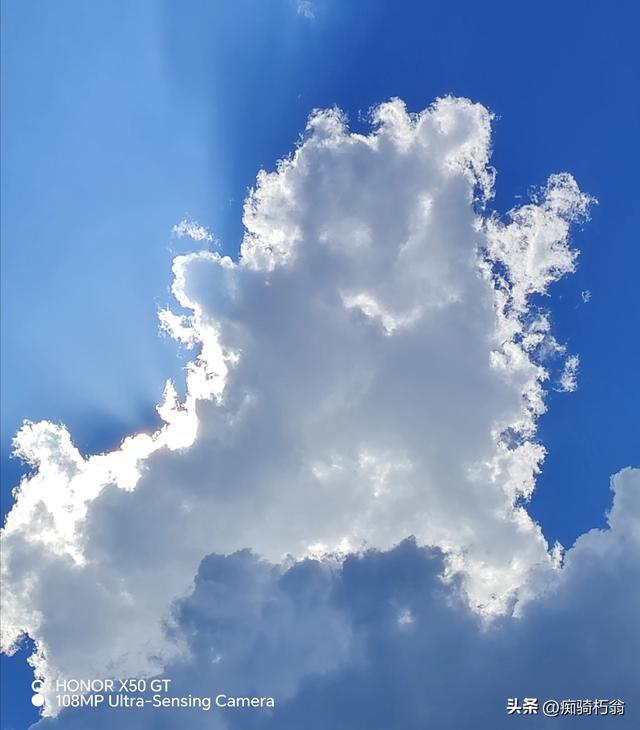 蓝天白云之美