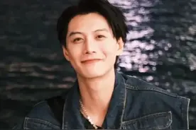 只因长得太帅失去“铁饭碗”，转行当短剧男主？图片