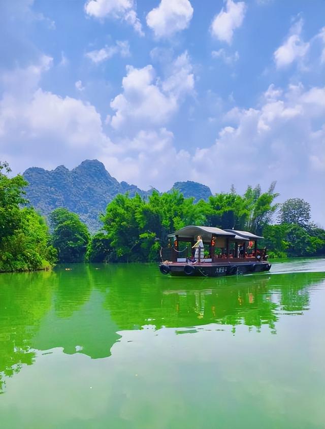 中越边境藏着比桂林更壮观的山水，现在去的人还不到1%