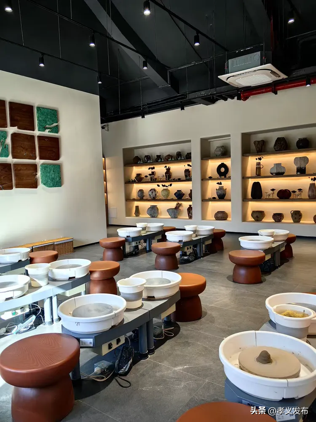 在孝义老城邂逅灿烂春光