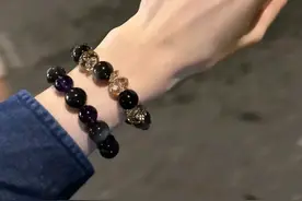 什么是黑曜石，黑曜石的功效与作用，适合什么人佩戴？图片