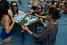 打麻将最忌讳的操作，别怪手气不跟着你图片