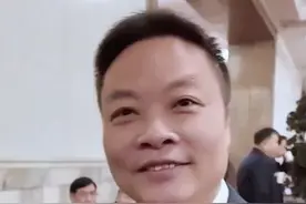 新能源汽车车门不好开？何小鹏回应图片