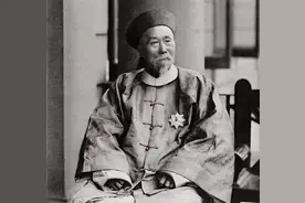 清朝第一贪官并非和珅，此人留下巨额遗产，后代至今都是亿万富翁图片