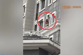 点赞！56岁大叔“飞檐走壁”徒手救下5岁女孩图片