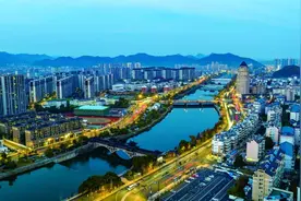 为什么临安人普遍看起来比临平人有钱图片