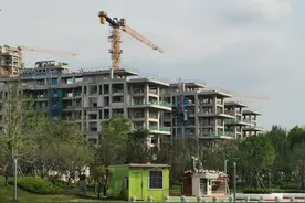 “网红盘”集体破发背后，西安二手房价连跌18个月图片