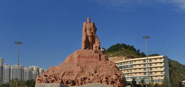 刘志丹影响力有多大？牺牲后毛泽东立下一规矩，沿袭至今都没人改