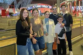 帕奎奥和娇妻近照，从政顺利，妻子依旧美艳，5个孩子幸福美满图片