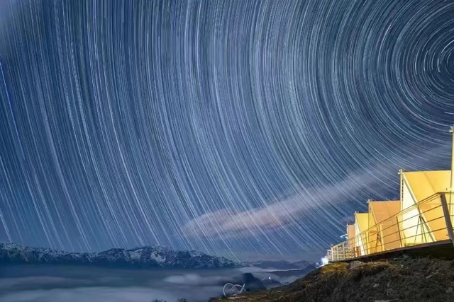 谁懂！居然能在雅安看到梵高画里的星空！