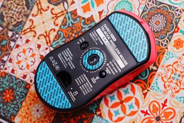 猛男超爱的无线三模双8K电竞鼠标，达尔优AE6轻体验分享