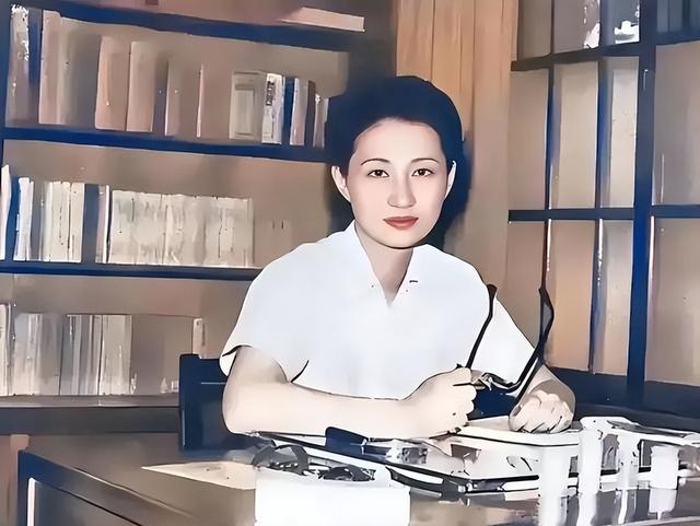 这是张学良老婆赵四小姐真实样貌，并非演员饰演而是货真价实真品