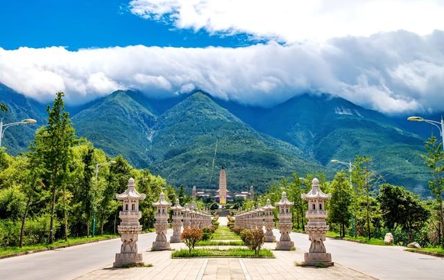 云南最美最值得去的4个城市，我去过第2个，想去第3个，你呢？