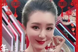 辽宁电视台16位美女主持人，刘心悦身材高挑，气质出众图片