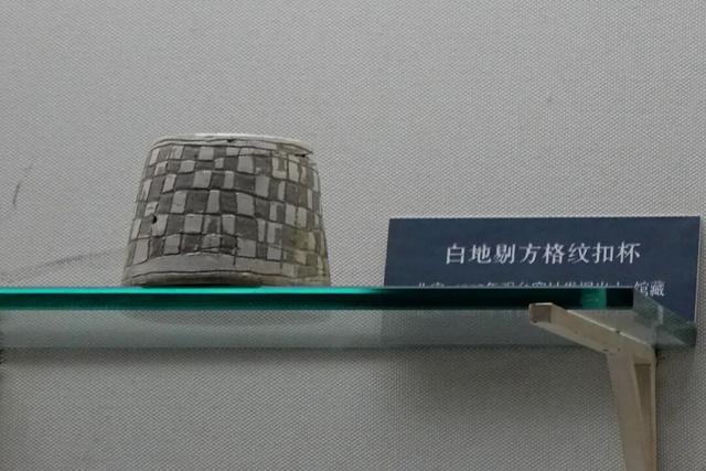 河北磁县，磁州窑博物馆笔记，那些白地黑花的枕头会讲故事