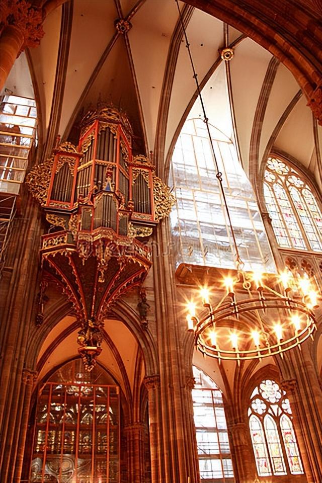 再访瑞士，世界丛林中目睹小国的生存之道