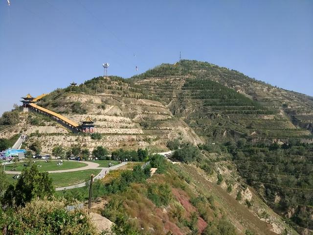 兰州五泉山：清泉润古今，古建展风华