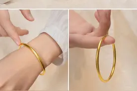 金手镯才不土气，12款精巧又贵气的金手镯，谁戴谁好看图片