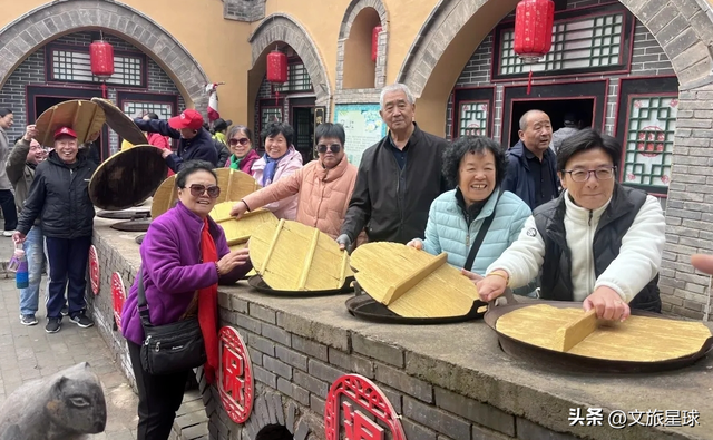 陕州地坑院天鹅季点燃冬日文旅热潮