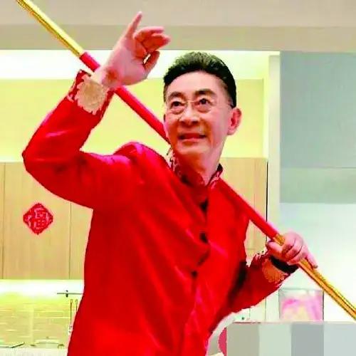 国家一级演员 六小龄童