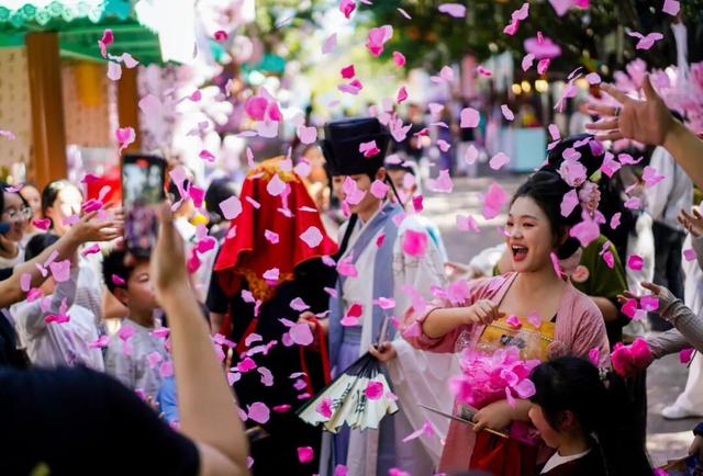 看渝超，逛两江！两江新区景区5折优惠来袭→