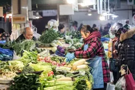 现在不光男人觉醒了，就连公公婆婆也觉醒了图片