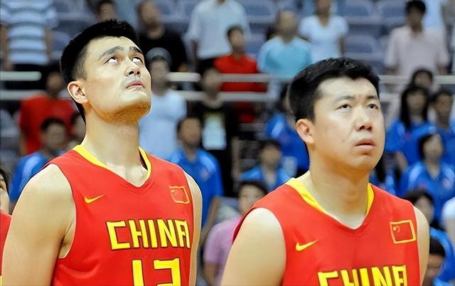 毁了王治郅，逼姚明退役，他凭一己之力让中国篮球倒退了二十年！