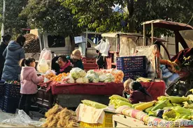 油糕、石子馍、狗舌头饼，临潼渭北大集美味还有啥？图片