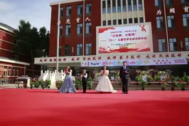 石榴花开校园，籽籽同心向党丨这场素养成果展惊艳了家长！图片