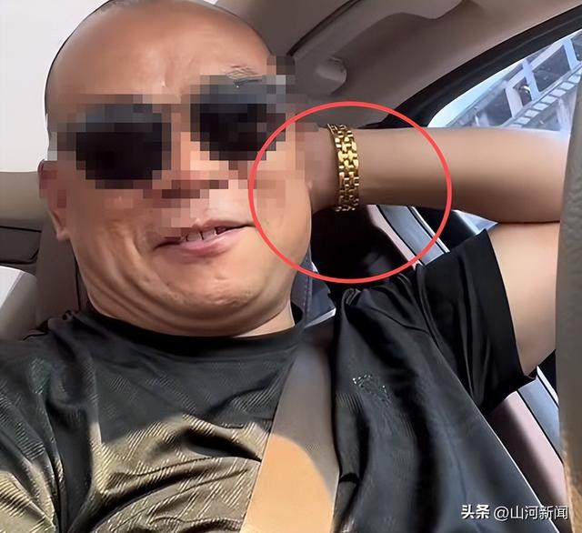 江西富豪赖国萍去世，生前戴金表开豪车，二婚5个孩子，妻子发声