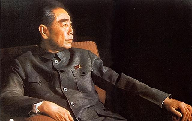 蒋介石临终前告诉蒋经国：我这一生只敬佩一人，畏惧两人! 第5张