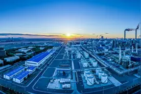 点石成金——从宁煤煤制油项目看我国煤炭清洁高效利用图片