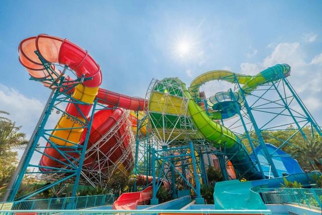 全球第一大水上乐园：游客量281万人次，迪拜水世界冒险乐园第二