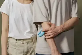 害羞的我，成了情趣用品销冠图片