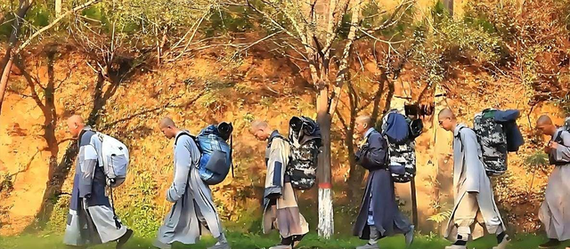 为啥欧美著名教堂大多不收费，国内寺庙普遍收费，牵扯的因素太多